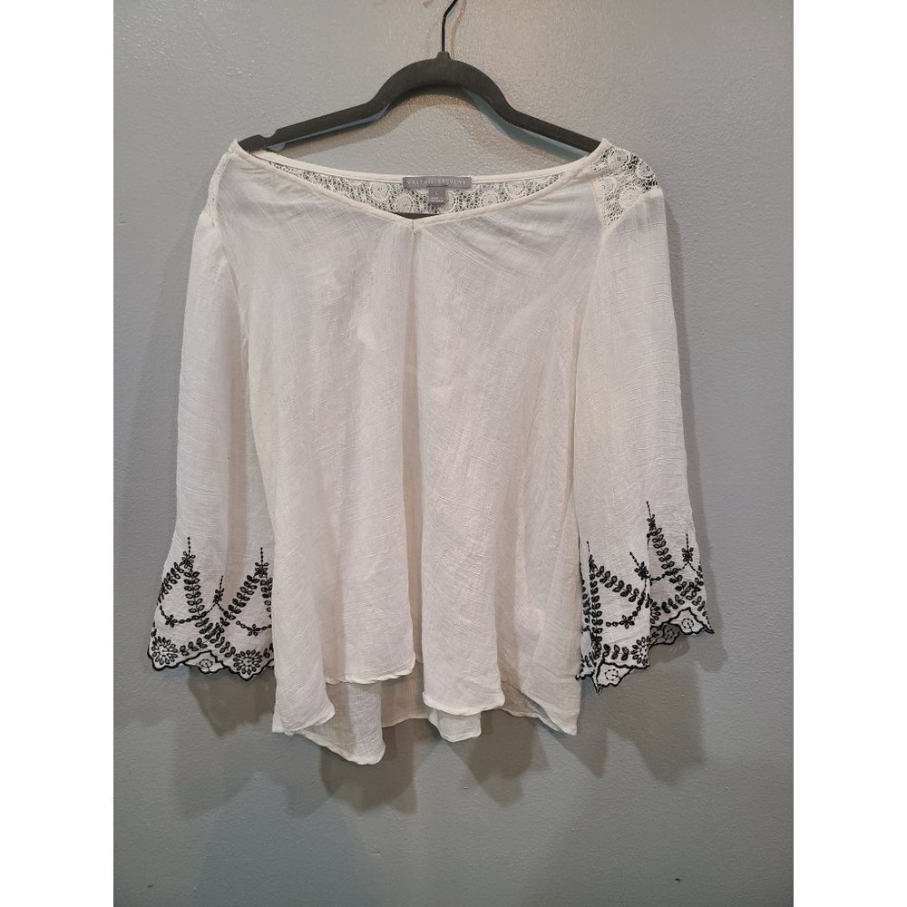 🔥Valerie Stevens Blouse Women's Large White Embroidered Bell Sleeve Flowy Shirt